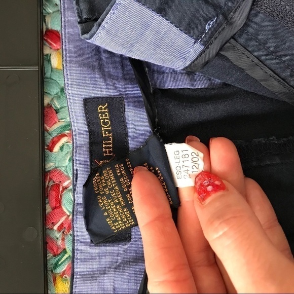 T. HILFIGER VINTAGE Navy Blue Pleated Shorts Sz 33 - Picture 12 of 12